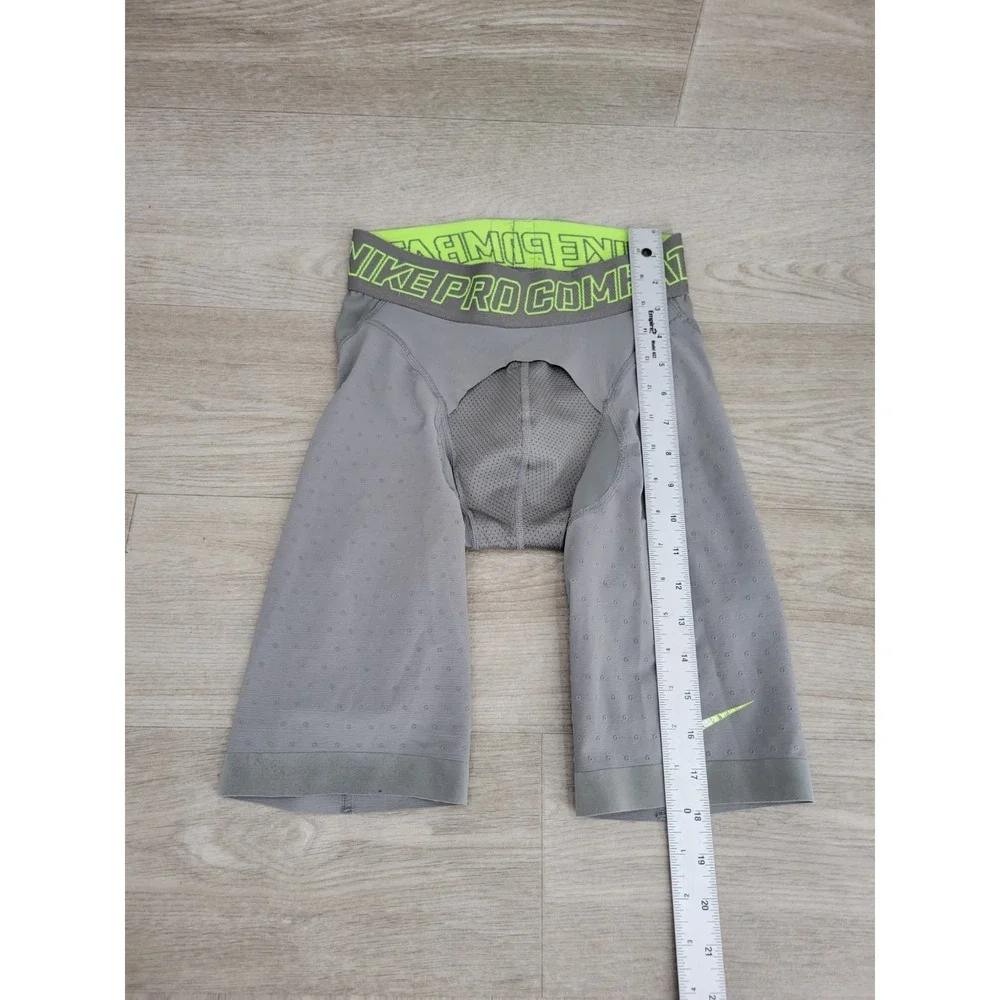 Nike Pro Combat Dri-FIT Compression Set Crew Neck L Shorts M‎ Gray Neon Green